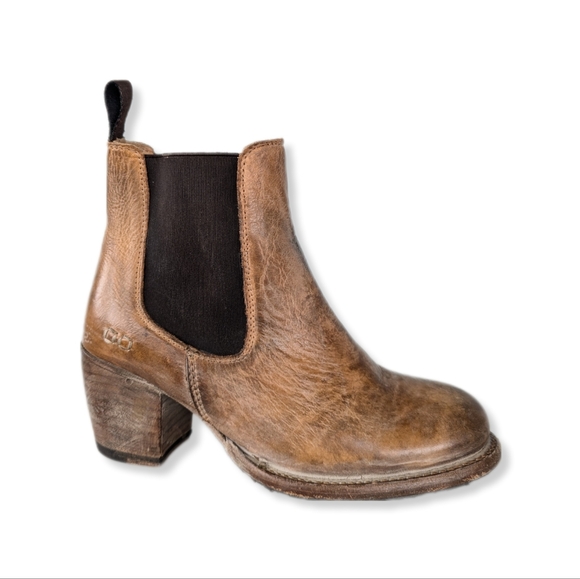 Bed Stu Women's Distressed Leather Cobbler Chelsea Boots